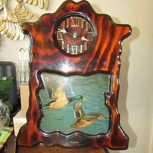 Vintage Duck Design Wall Clock